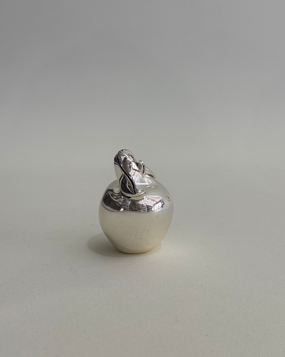 Mela | VALENTI & CO.