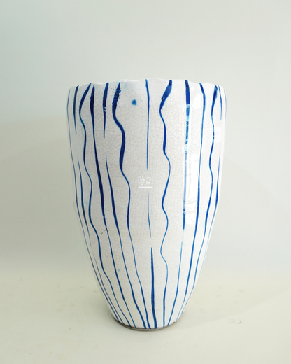 Vaso Bianco e Blu Effetto Onde