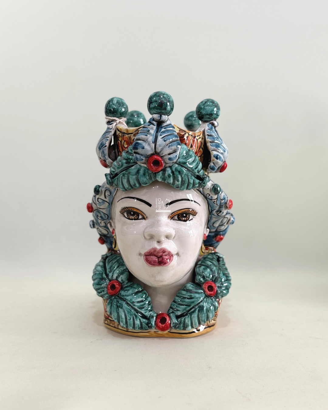Testa di Moro Demetra Medio | VERUS Ceramiche