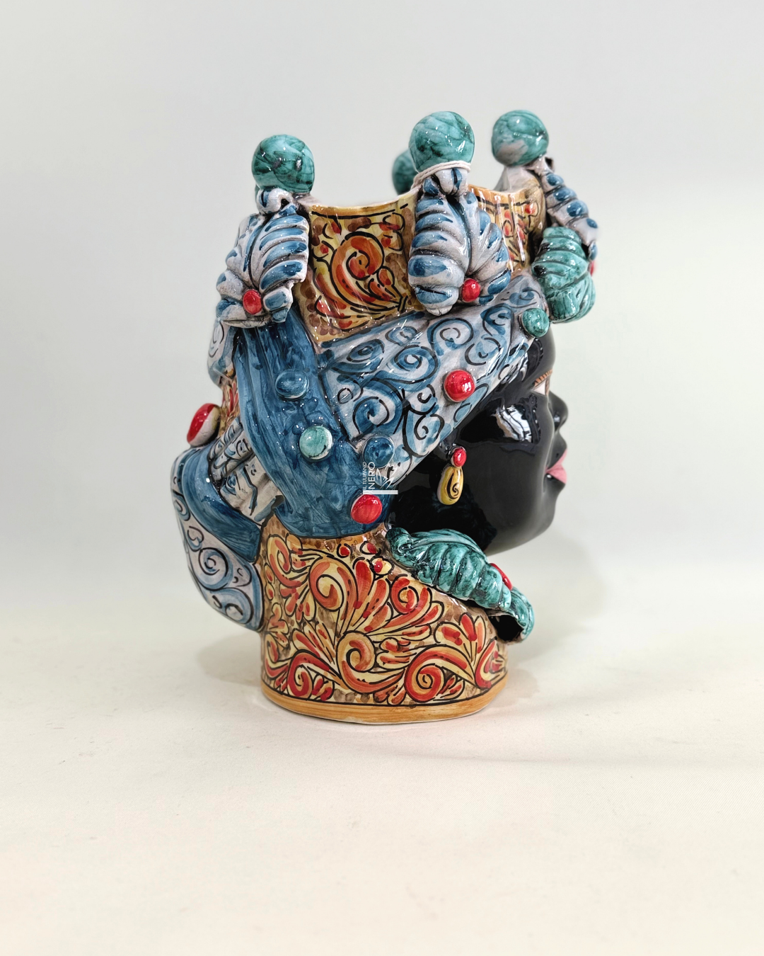 Testa di Moro Demetra Medio | VERUS Ceramiche