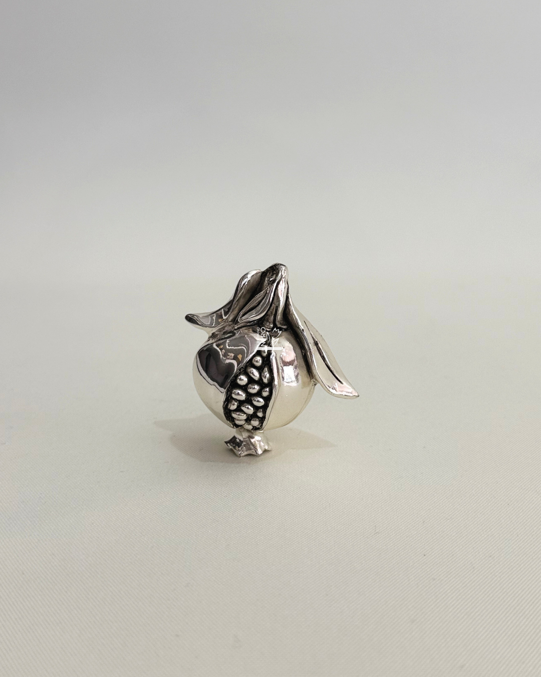 Melograna | VALENTI & CO.