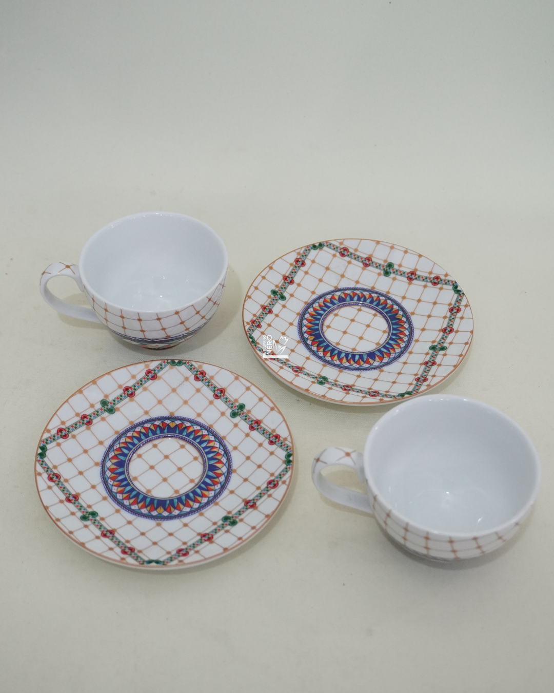 Set di 2 Tazzine con Piattino Trinacria | HENRIETTE
