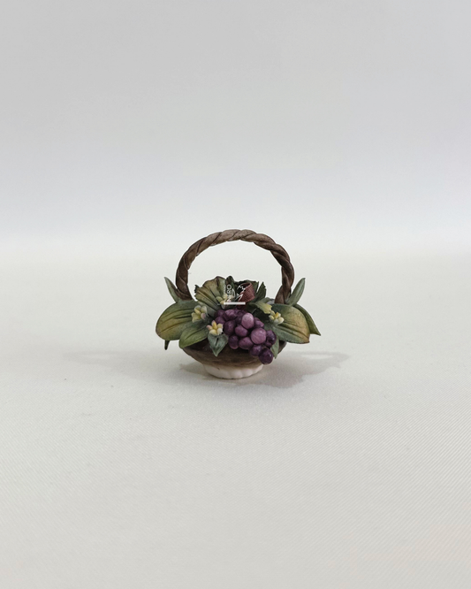 Cestino Ovale con Uva e Fiori | Capodimonte
