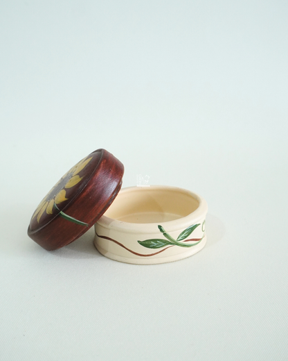 Scatolina Ovale Marrone con Girasole | Capodimonte