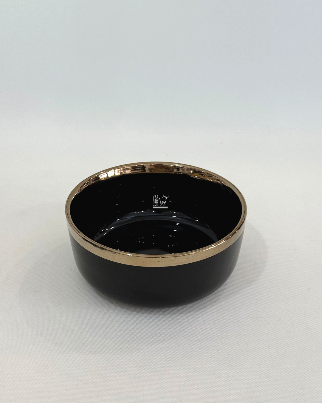 Ciotolina Nera con Bordo Oro